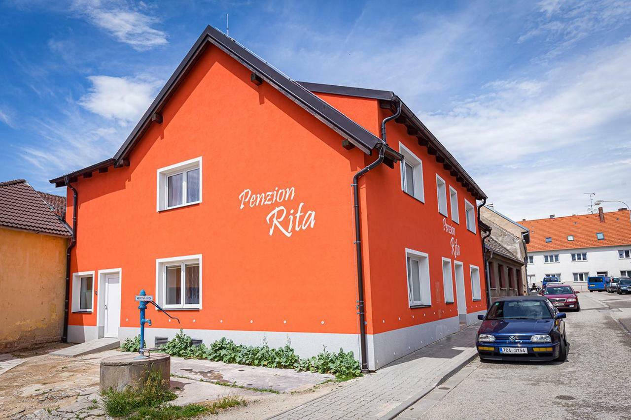 Penzion Rita Lisov  Exteriör bild
